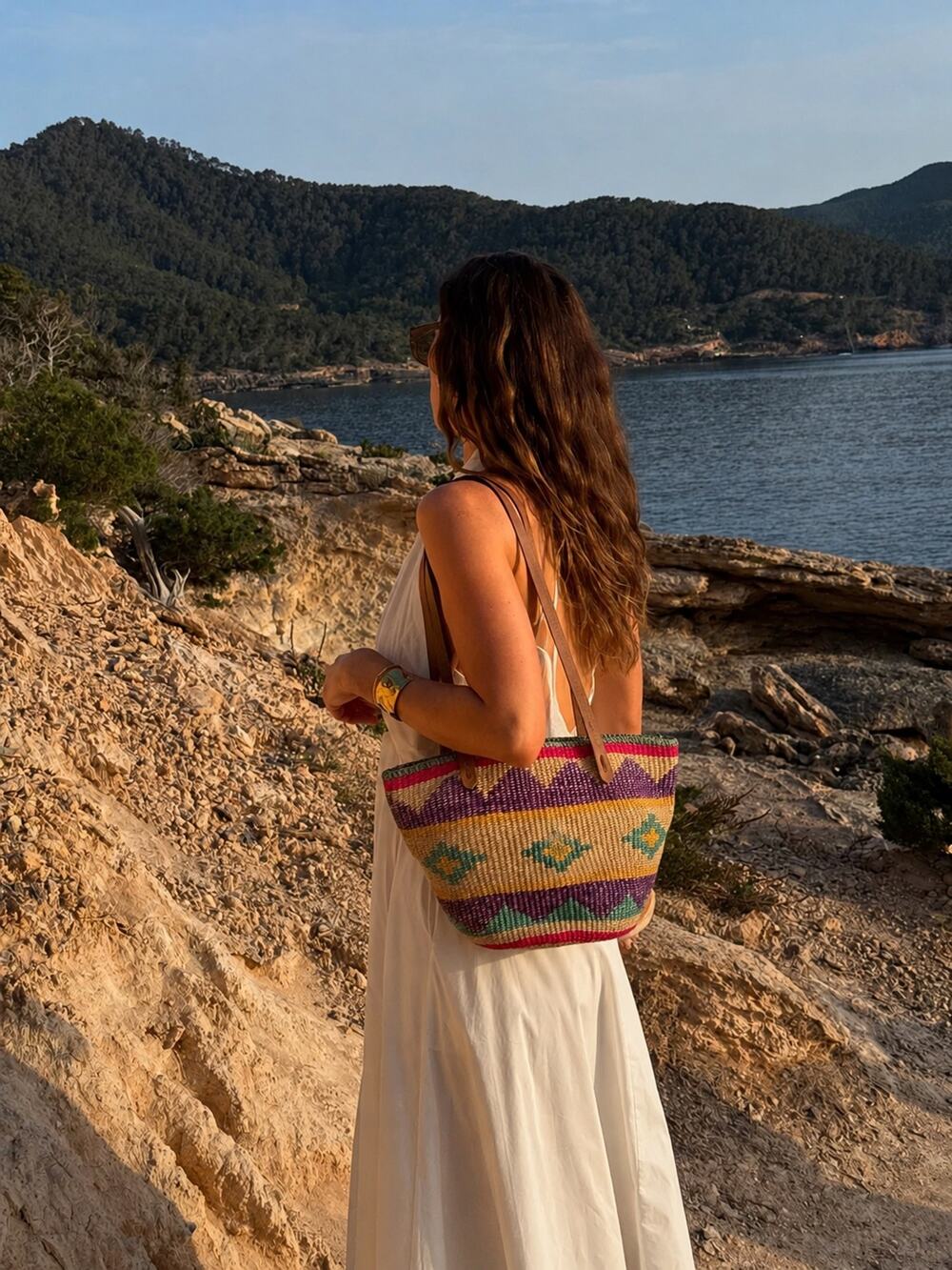 Southwestern Woven Raffia Straw Tote Leather Handle Market Bag Boho Resort Bag